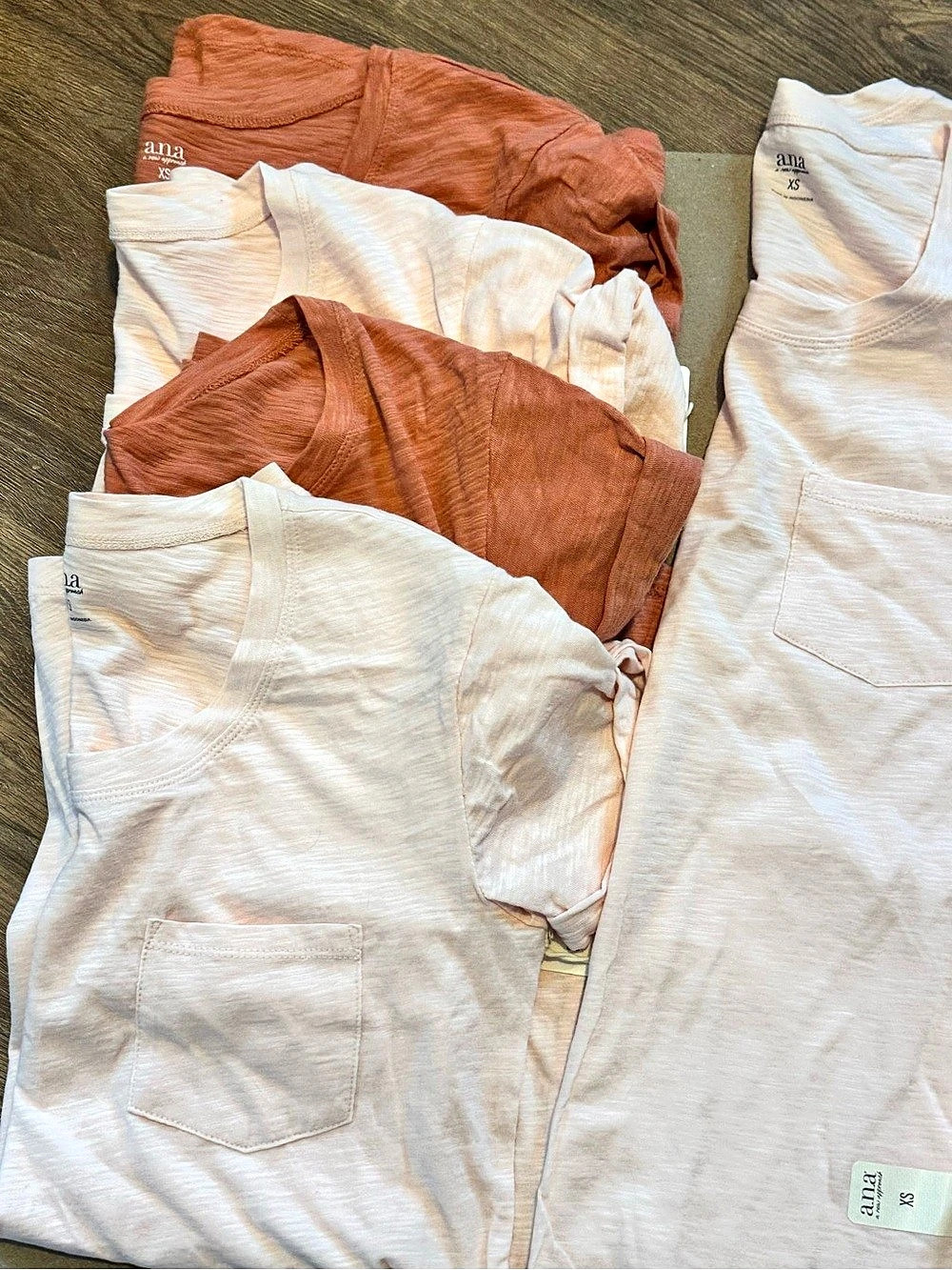 Wholesale lot a.n.a Short Sleeve Pocket Tee in peach and clay color  Size XS NWT